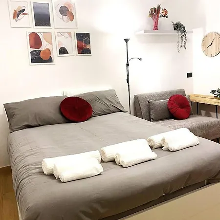 Apartment & Work House - Duomo